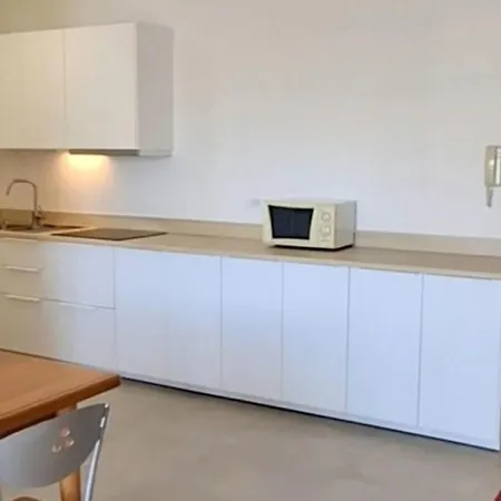 Modern Flat 50m From The * بيبيوني