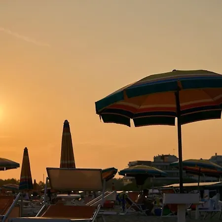 Modern Flat 50m From The Appartement Bibione